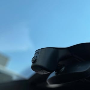 Prodotti e installazioni automotive ENG-Custom - Porsche Panamera Dashcam